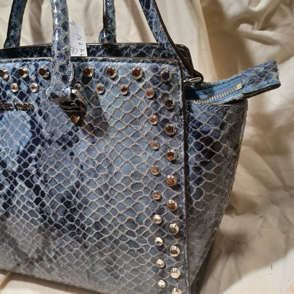 Michael kors tote - Picture 3 of 8